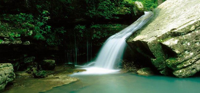 waterfall in arkansas